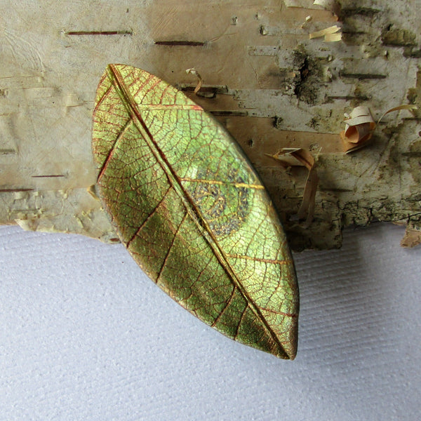 Small Textured Leaf Brooch/Pendant