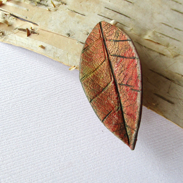 Small Textured Leaf Brooch/Pendant